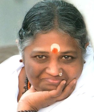 mata-amritananda-mayi-amma